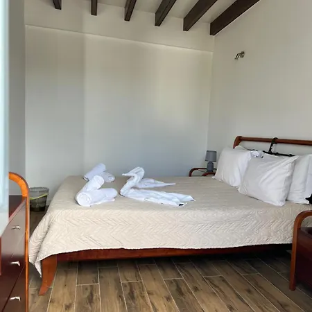 Semesterbostad Casa Dos Cedros Pico da Pedra