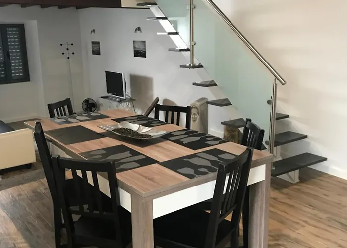 Casa Dos Cedros Casa de Férias *